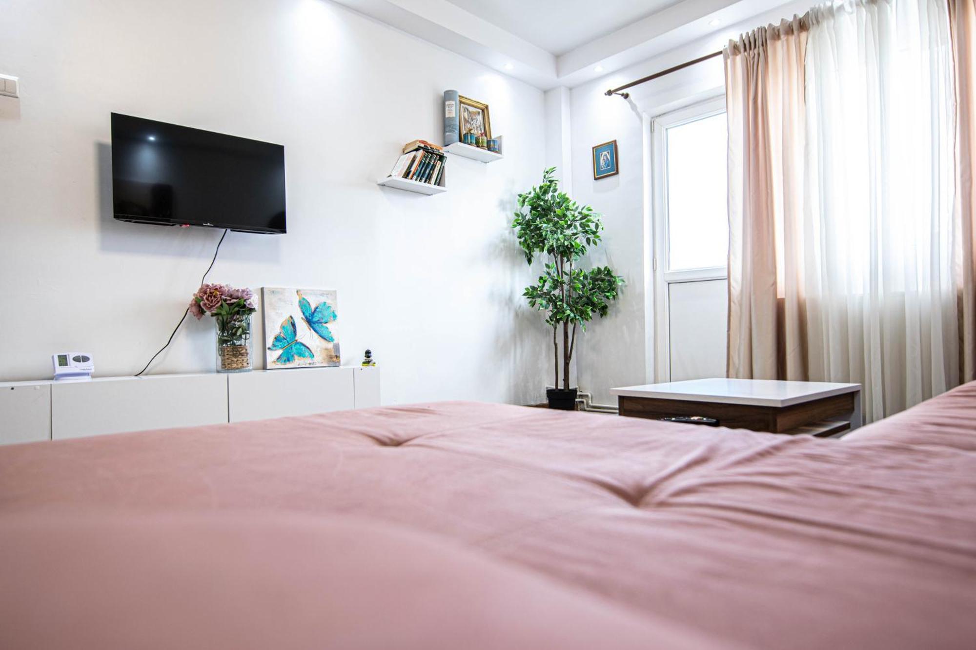Apartament Near The Park Two Rooms 布加勒斯特 外观 照片
