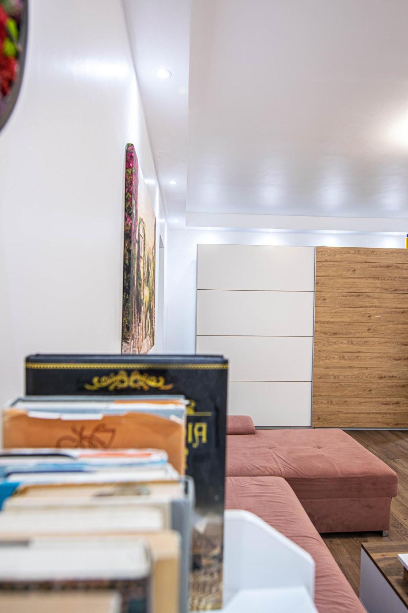 Apartament Near The Park Two Rooms 布加勒斯特 外观 照片