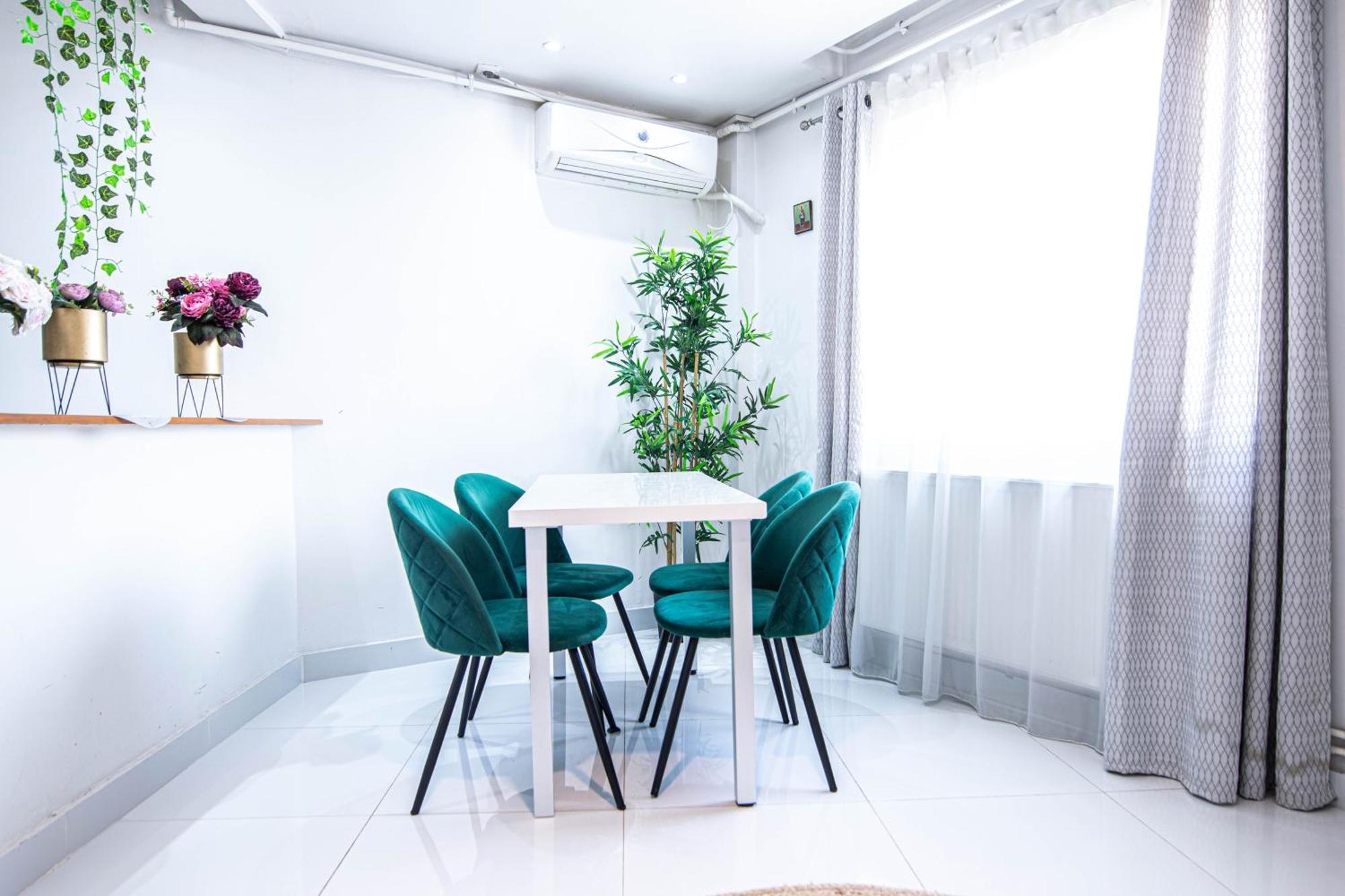 Apartament Near The Park Two Rooms 布加勒斯特 外观 照片